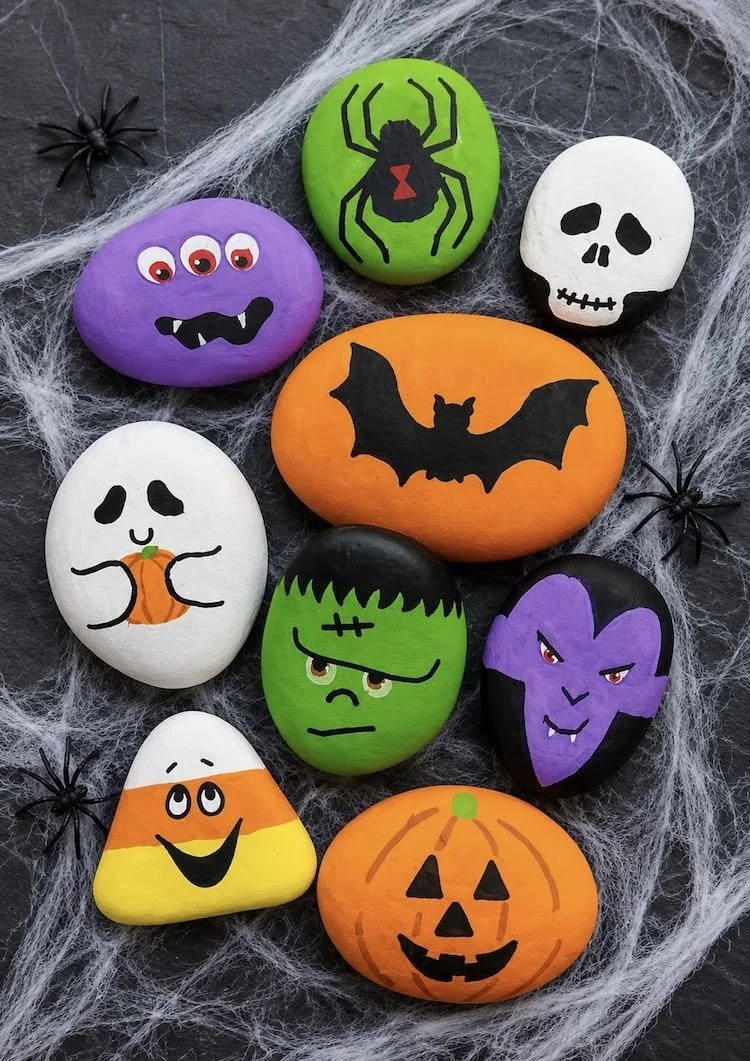 Große Liste von lustigen und einfachen Halloween-Ideen für Kinder!