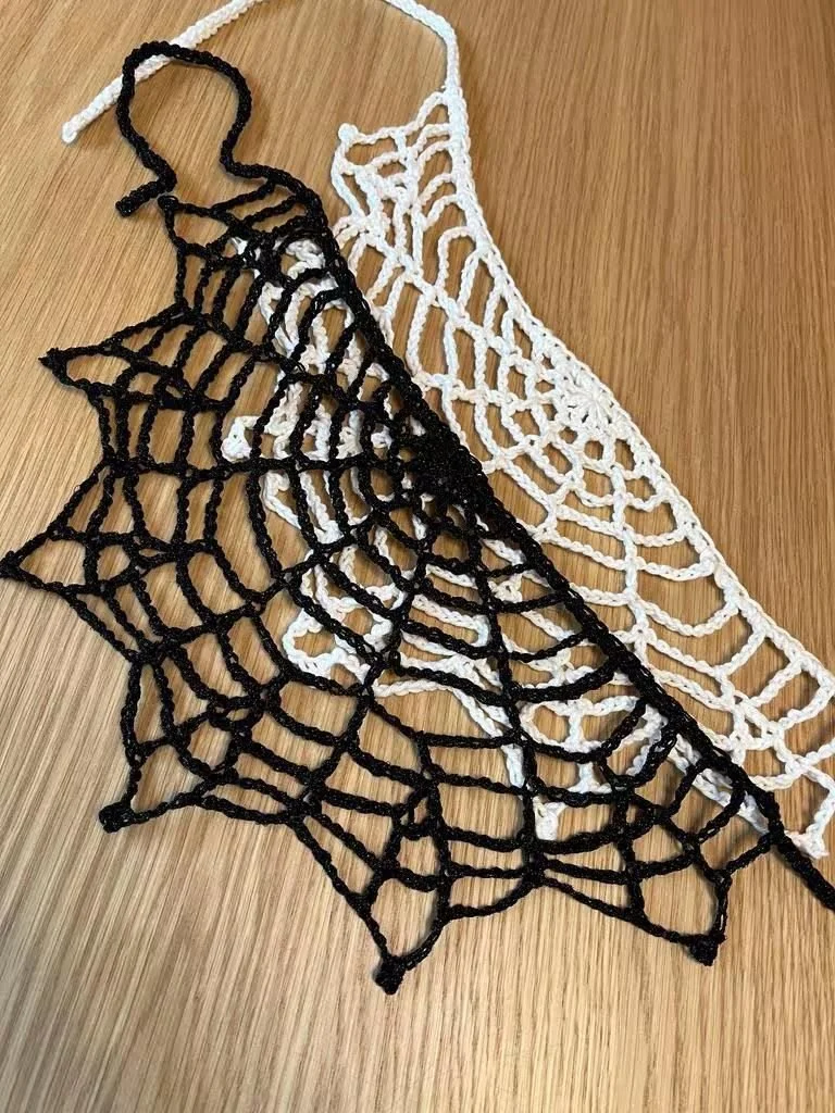 Spiderweb-Haar-Schal Häkelmuster // Spinnennetz-Bandana // Halloween-Accessoire - Etsy